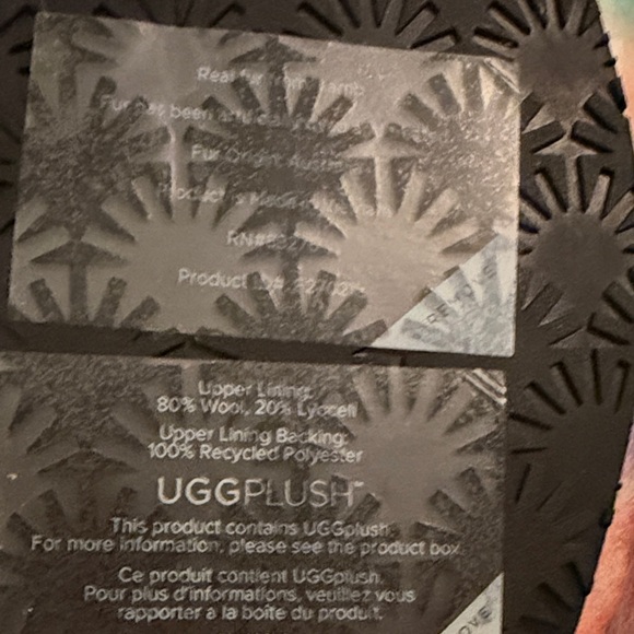 UGG Classic Tan Box - Picture 11 of 15